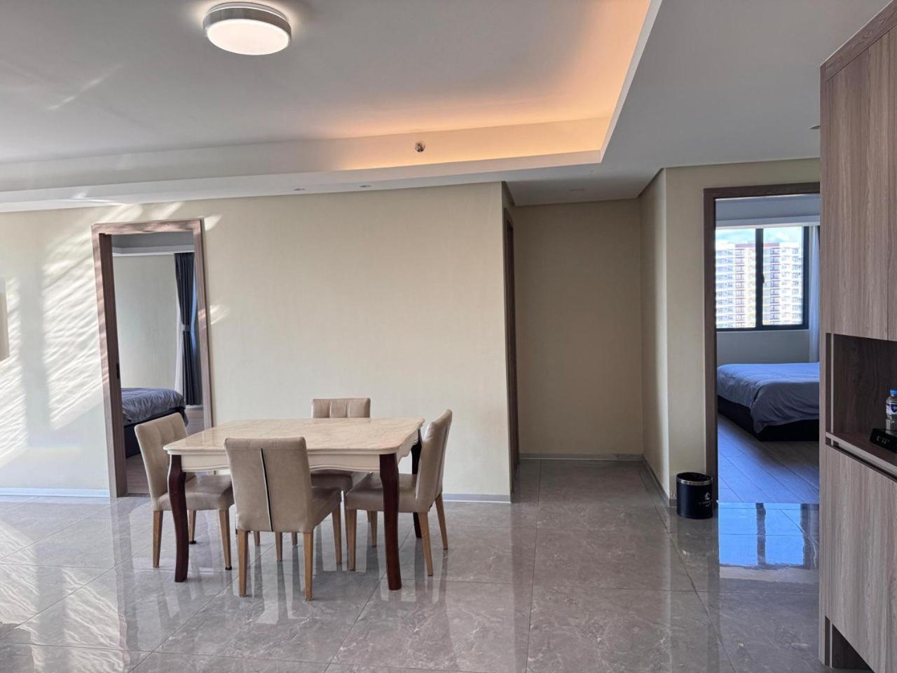 L Condotel Paranaque City Стая снимка