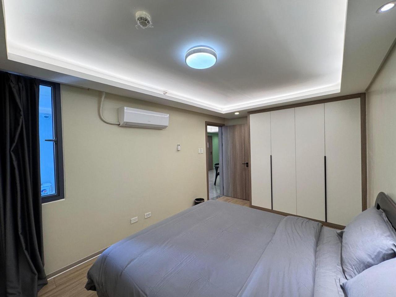 L Condotel Paranaque City Стая снимка