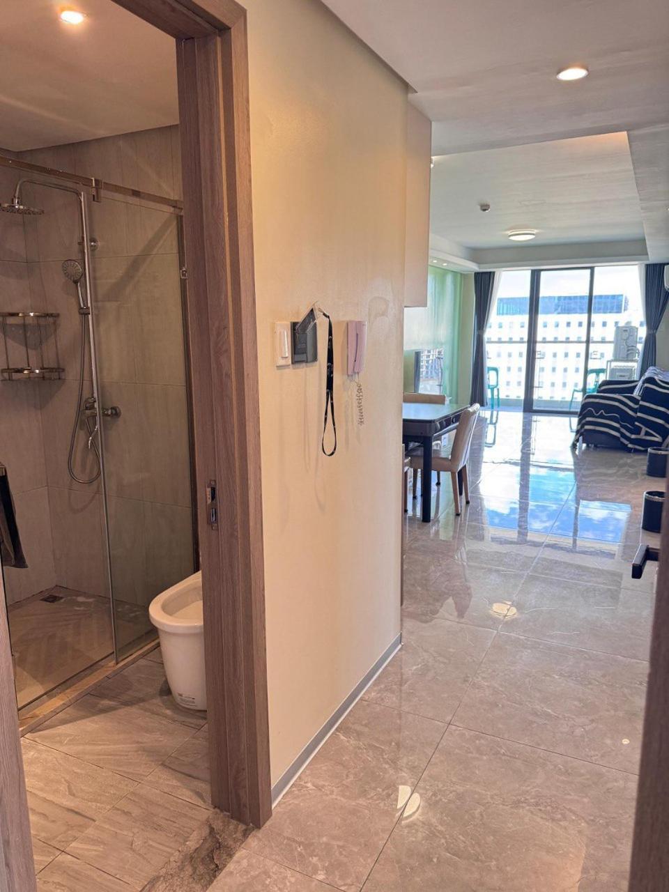 L Condotel Paranaque City Стая снимка