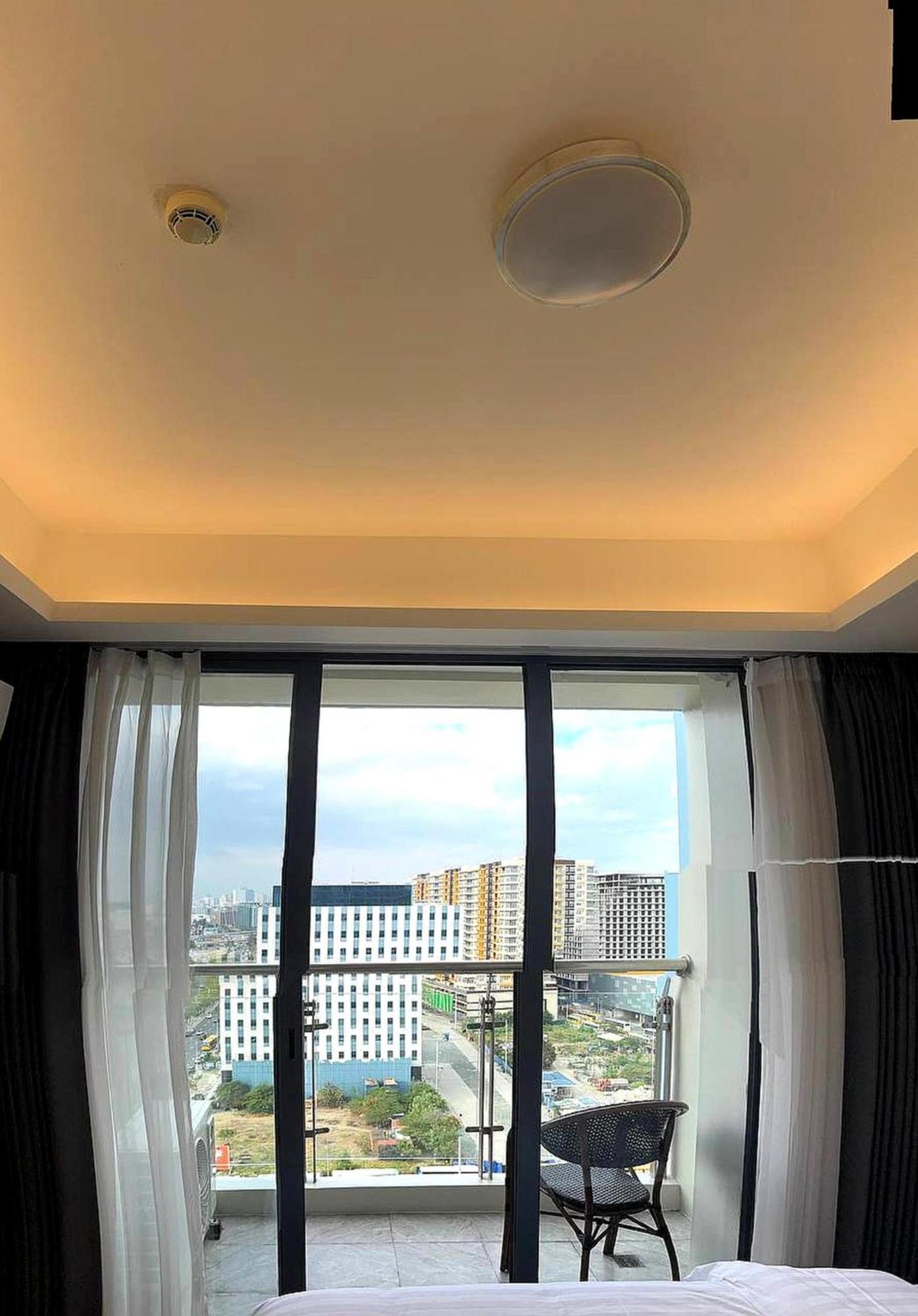 L Condotel Paranaque City Екстериор снимка